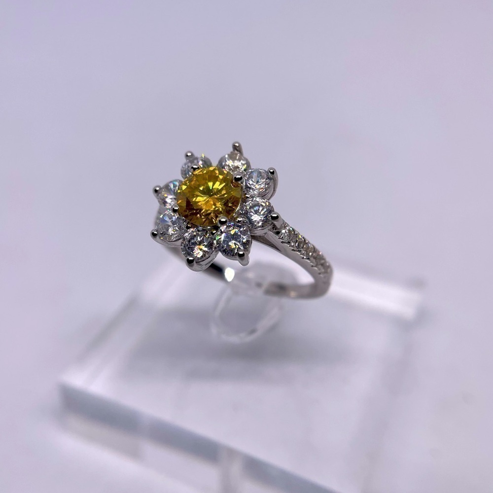 Moissanite Canary Yellow Ring 1 Ct Unique Flower Design 925 18k Brilliant Round - Picture 6 of 11